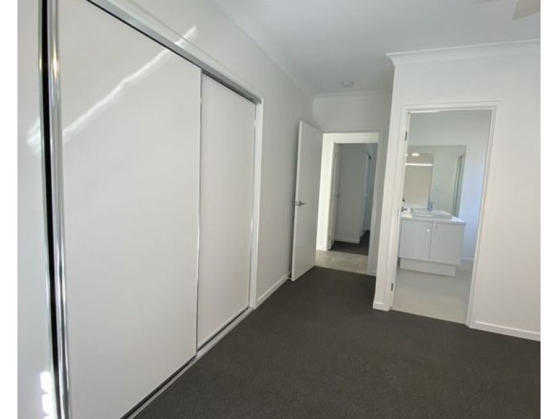 78 Hyde Drive, Yarrabilba QLD 4207