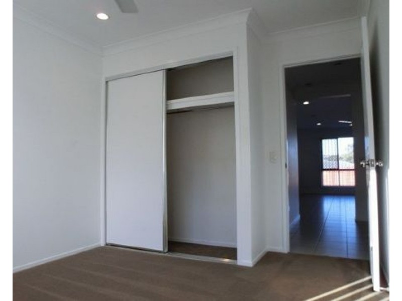 ID, 21169812 19 Cedarwood Street, Berrinba QLD 4117