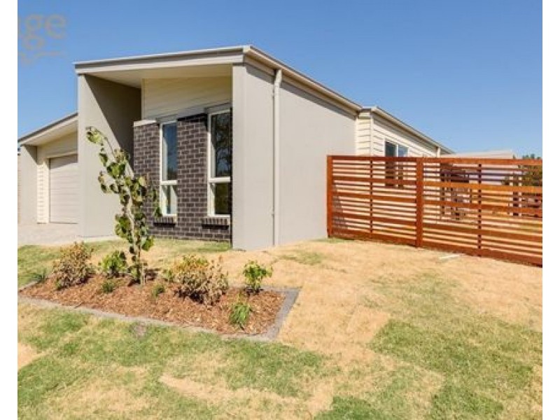 86 FLORA TERRACE, Pimpama QLD 4209