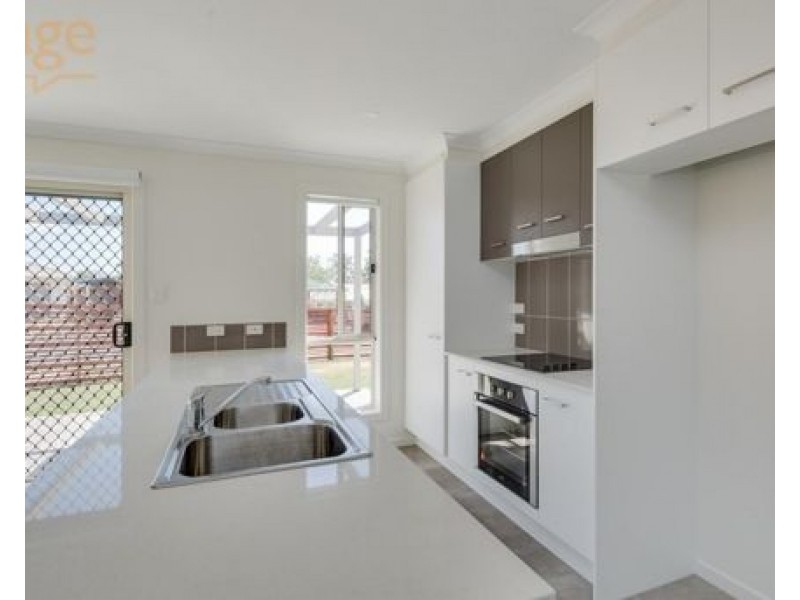 86 FLORA TERRACE, Pimpama QLD 4209