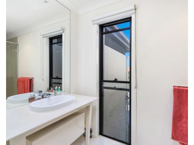 110 North Hill Drive Robina, Robina QLD 4226