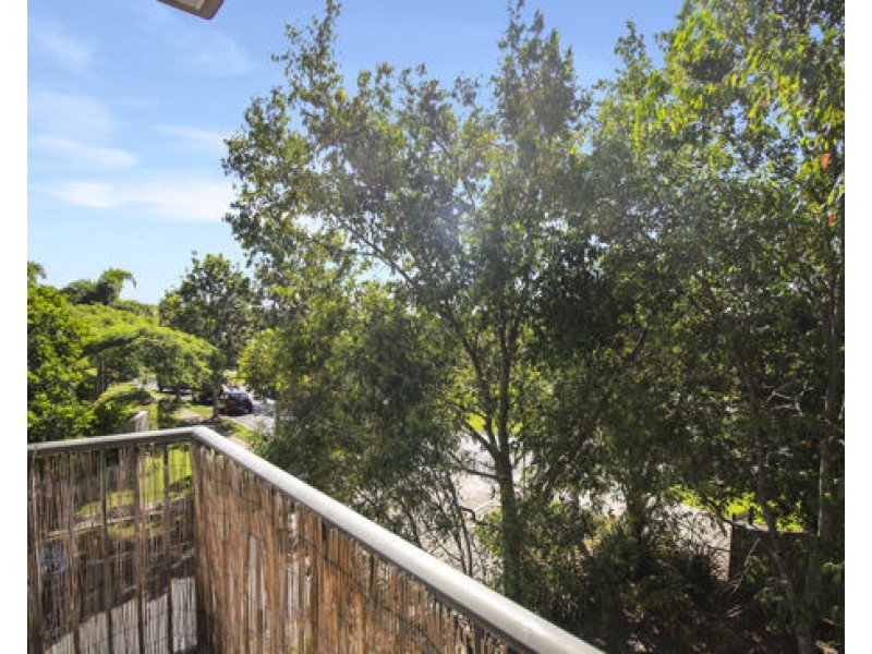 62/2 Acacia Court, Robina QLD 4226