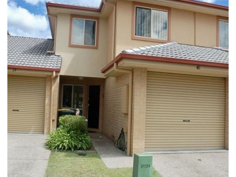 62 COORA ST, Wishart QLD 4122