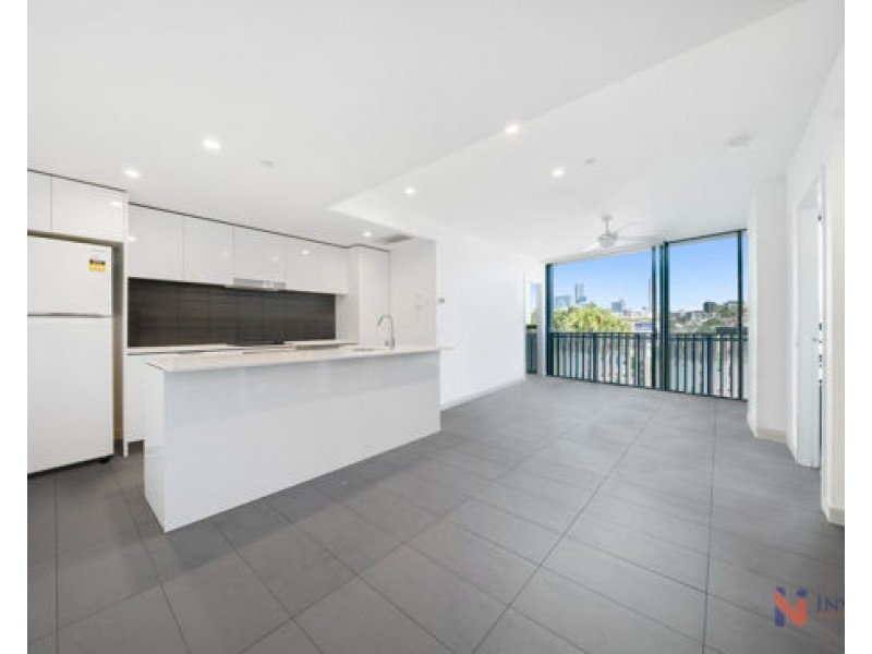 608/ 10 Trinity Street, Fortitude Valley QLD 4006