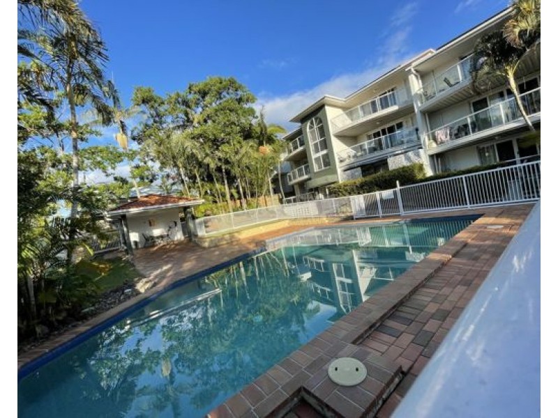 6/16 Sykes Court, Southport QLD 4215