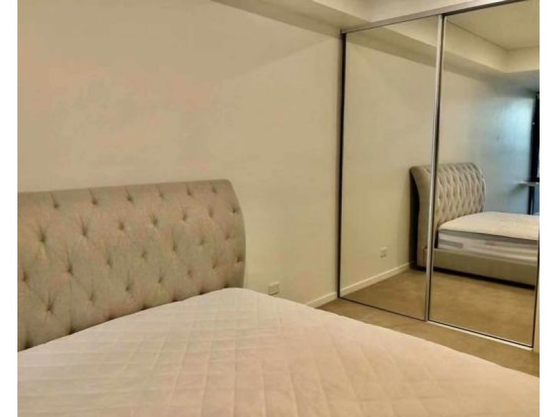 705/62 Logan Road, Woolloongabba QLD 4102