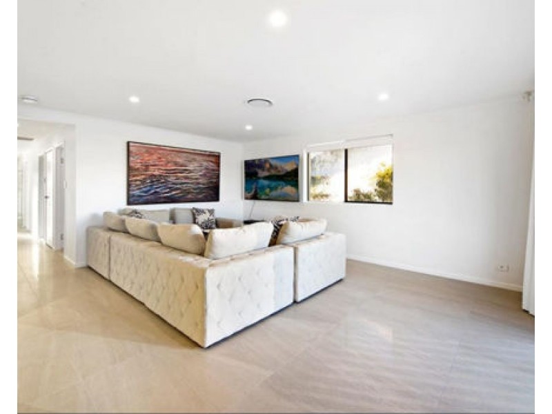 2/35 Sunrise boulevard, Surfers Paradise QLD 4217