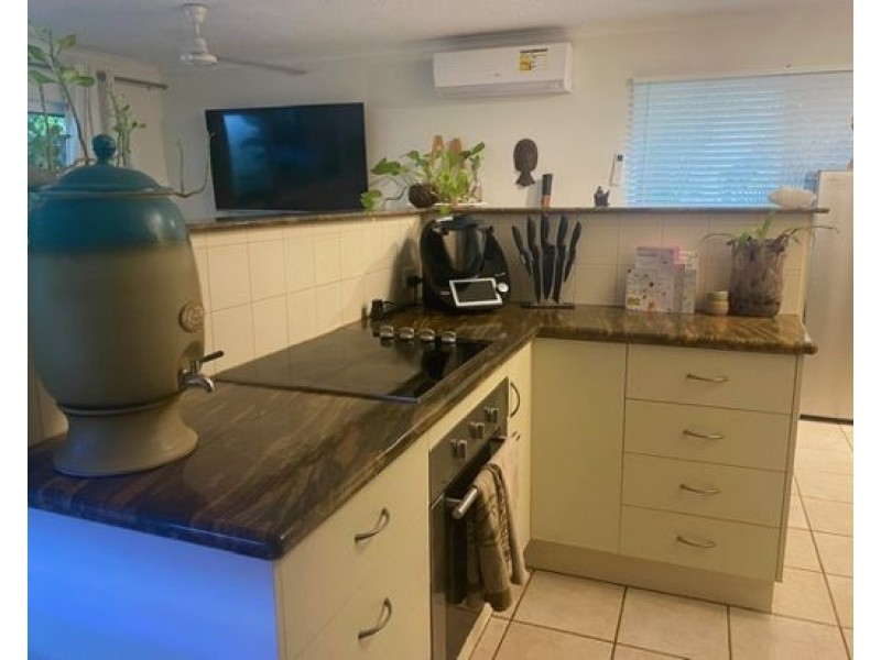 3/6 Deauville Cl, Yorkeys Knob QLD 4878