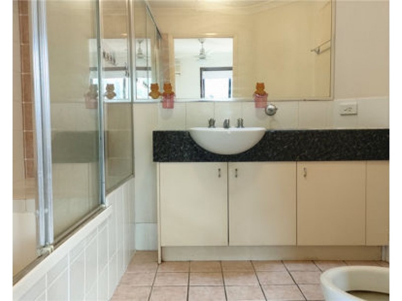 14 56 rise st, Mount Gravatt East QLD 4122