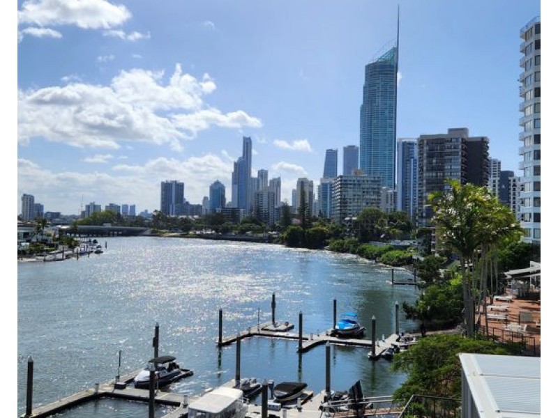10 2890 Gold Coast Highway, Surfers Paradise QLD 4217