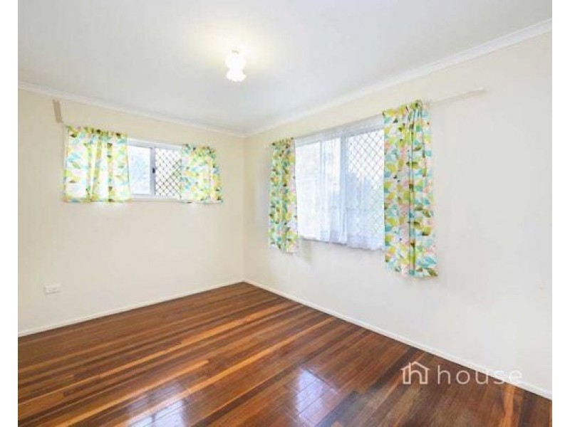 19 Candish Street, Woodridge QLD 4114