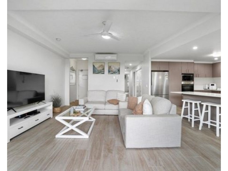 Unit 6 1 Acacia Court, Robina QLD 4226