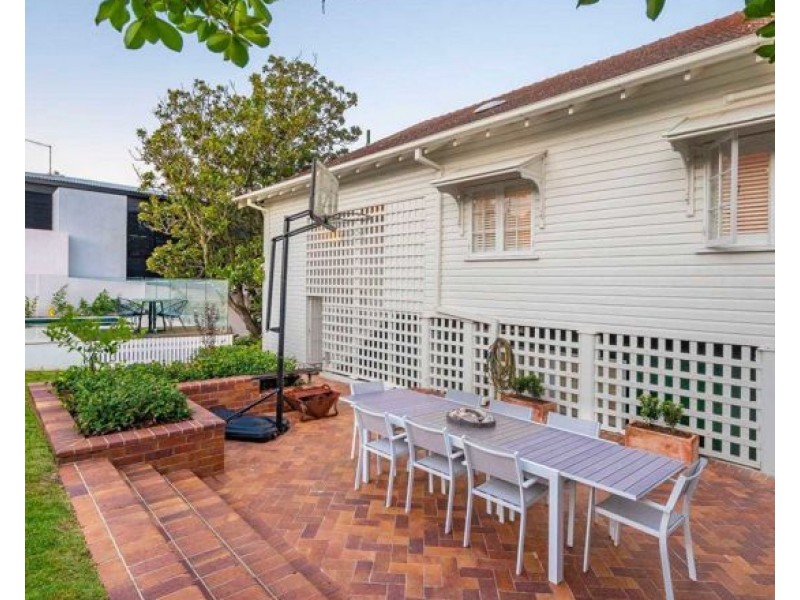 28 Kitchener Rd, Ascot QLD 4007