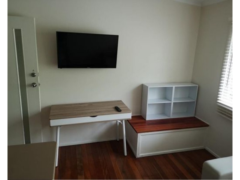 4B/65 Sandford street, St Lucia QLD 4067