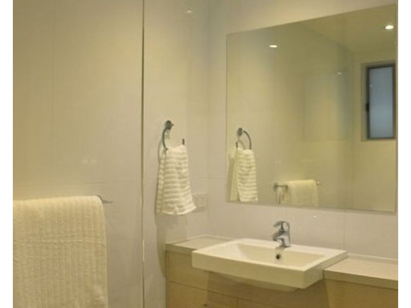 204/23 Robinson Place, Kelvin Grove QLD 4059