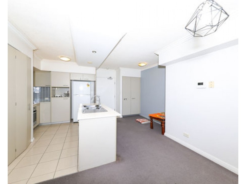 304/392 Hamilton Road, Chermside QLD 4032