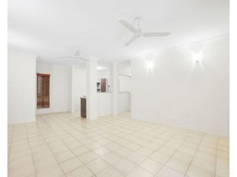 24/22-26 Clifton Road, Clifton Beach QLD 4879