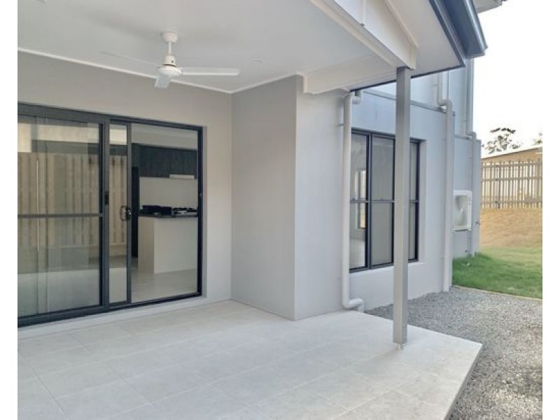 5 Emilia St, Coomera QLD 4209