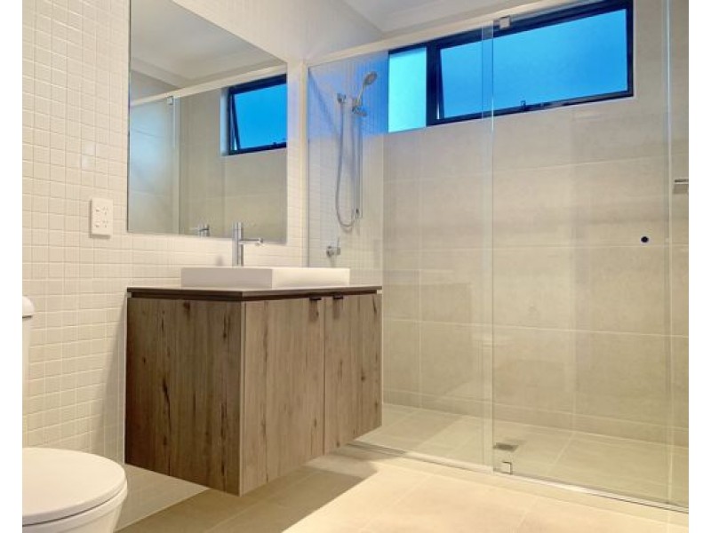 5 Emilia St, Coomera QLD 4209
