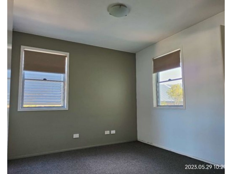 2204/111 Lindfield road,, Helensvale QLD 4212