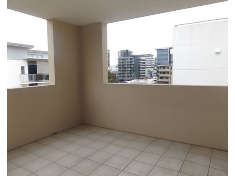 Unit/ 78 Merivale Street, South Brisbane QLD 4101