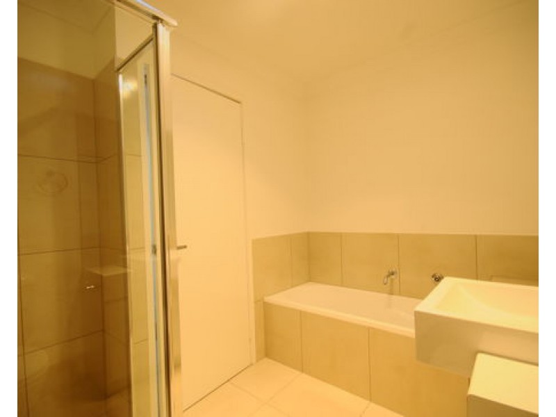 56 31 James Edward Street, Richlands QLD 4077