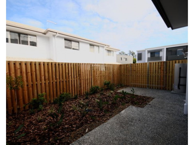 56 31 James Edward Street, Richlands QLD 4077