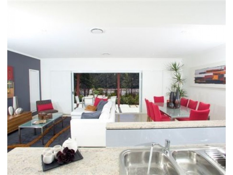 2/28 Amazons Place, Jindalee QLD 4074