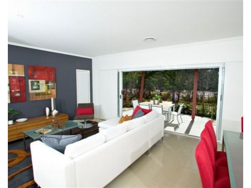 2/28 Amazons Place, Jindalee QLD 4074