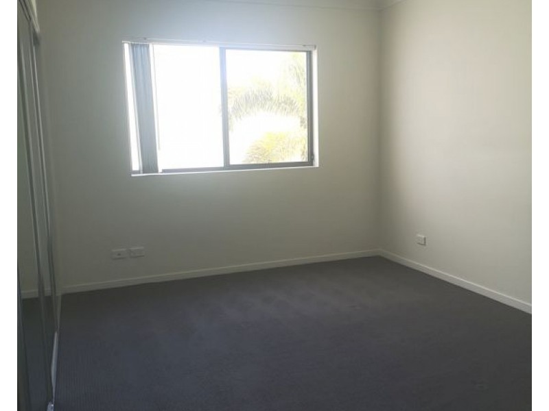 28/1 Acacia Court, Robina QLD 4226