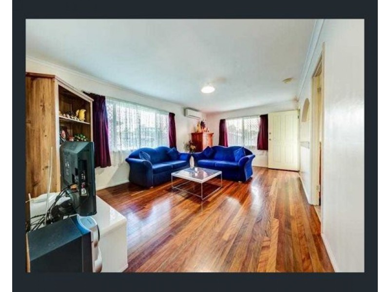 8 Bangalow Street, Algester QLD 4115
