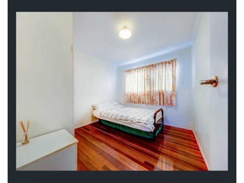 8 Bangalow Street, Algester QLD 4115