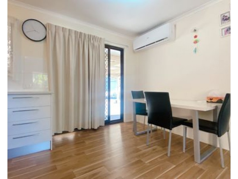 5 Dryade Street, Regents Park QLD 4118