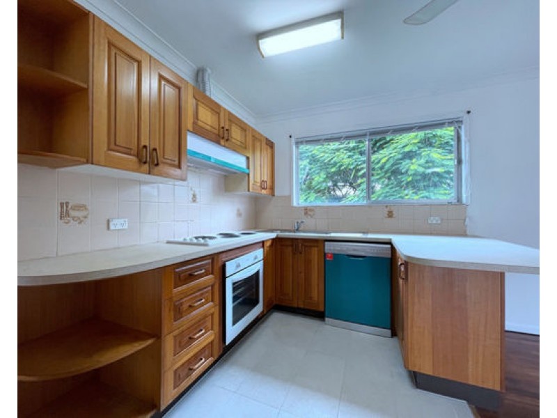 6 Jonathan St, Macgregor QLD 4109