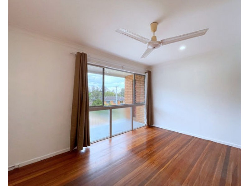 6 Jonathan St, Macgregor QLD 4109