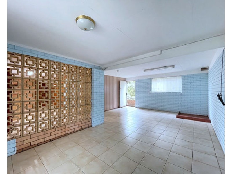 6 Jonathan St, Macgregor QLD 4109