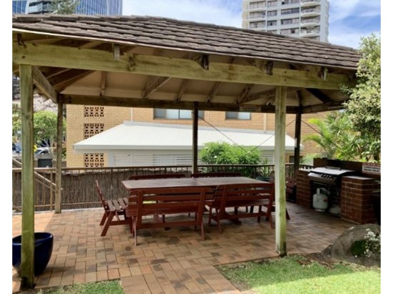 5 219 Surf Parade, Surfers Paradise QLD 4217