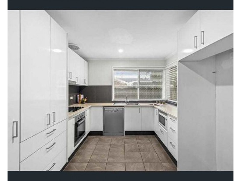 15 Finnegan Court, Birkdale QLD 4159