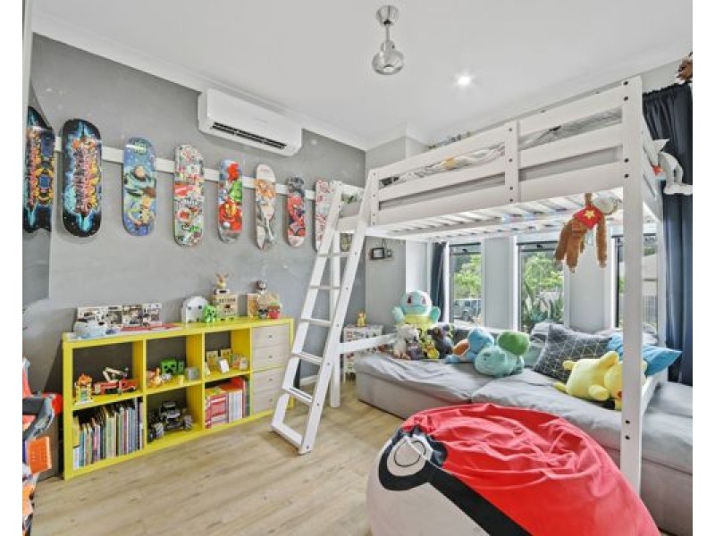 5 ILLUSION PLACE, Coomera Waters QLD 4209