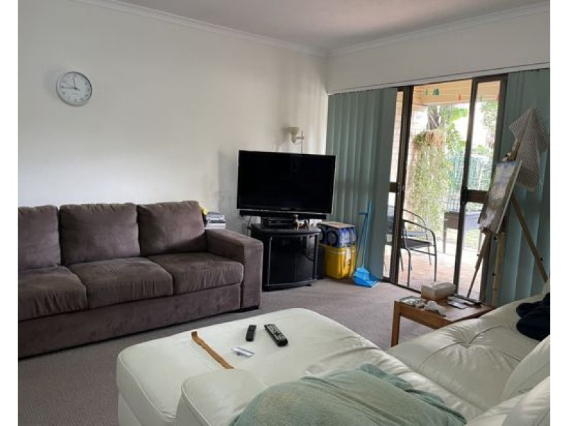 1/22 Barbet PL, Burleigh Waters QLD 4220