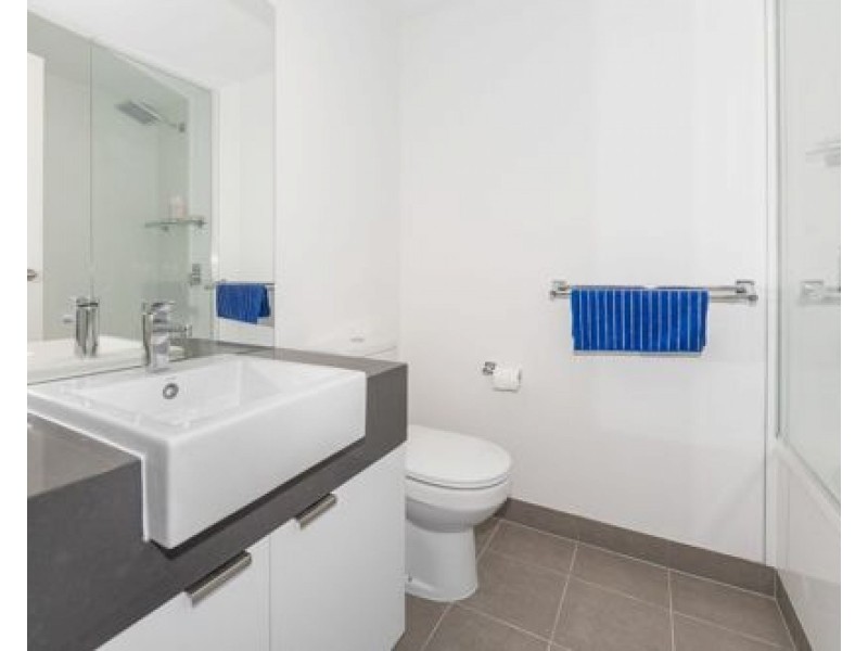 351/33 Lakefront Crescent, Varsity Lakes QLD 4227