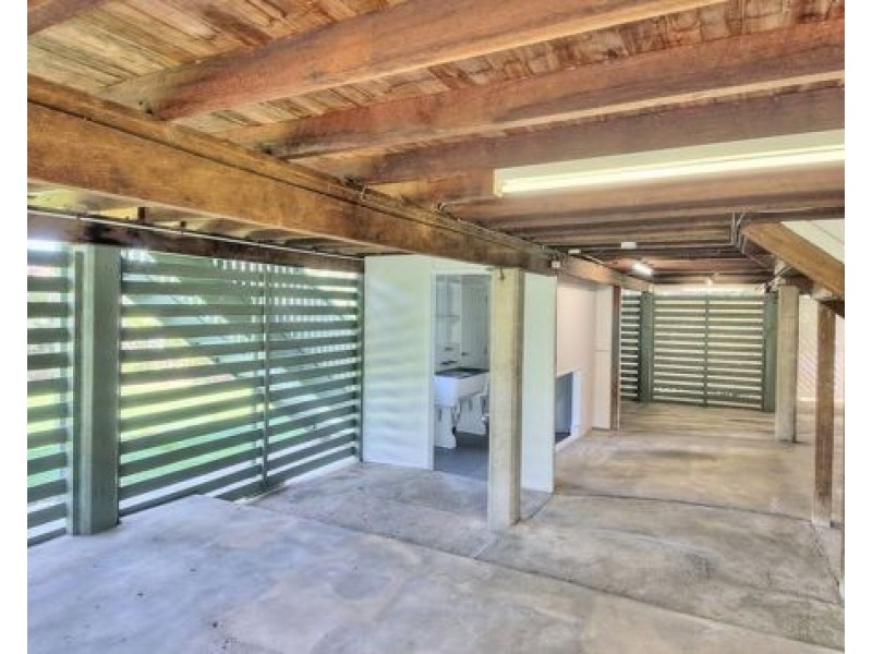 15 FAIR ST, Wishart QLD 4122