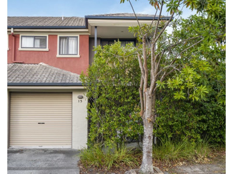 15/31 Archipelago Street, Pacific Pines QLD 4211