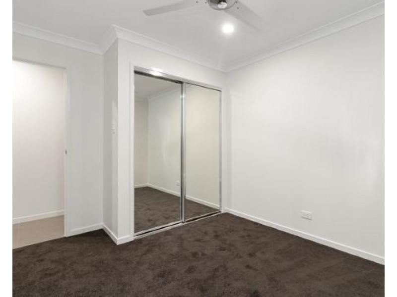 34 FIENNES ROAD, Logan Reserve QLD 4133