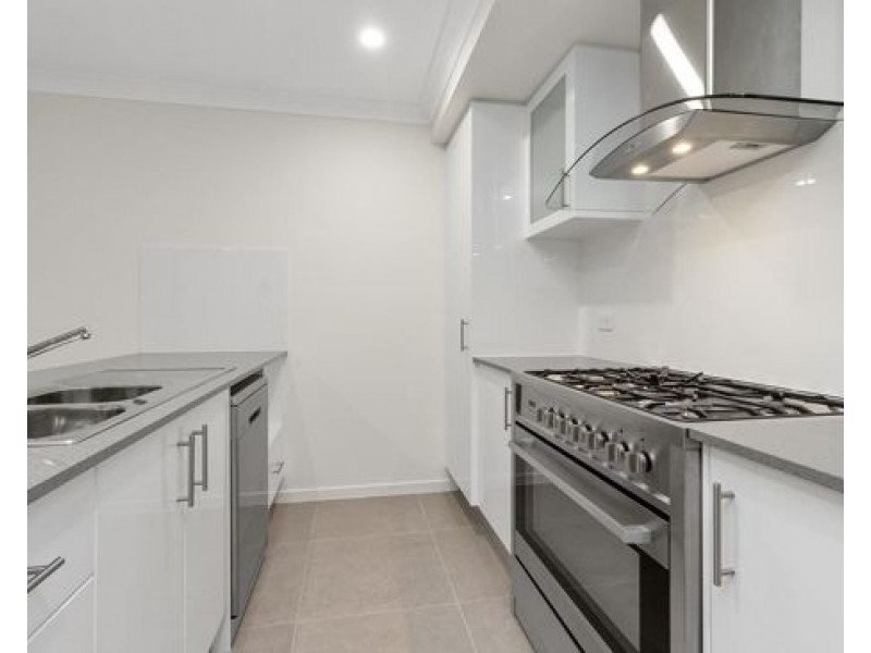 34 FIENNES ROAD, Logan Reserve QLD 4133