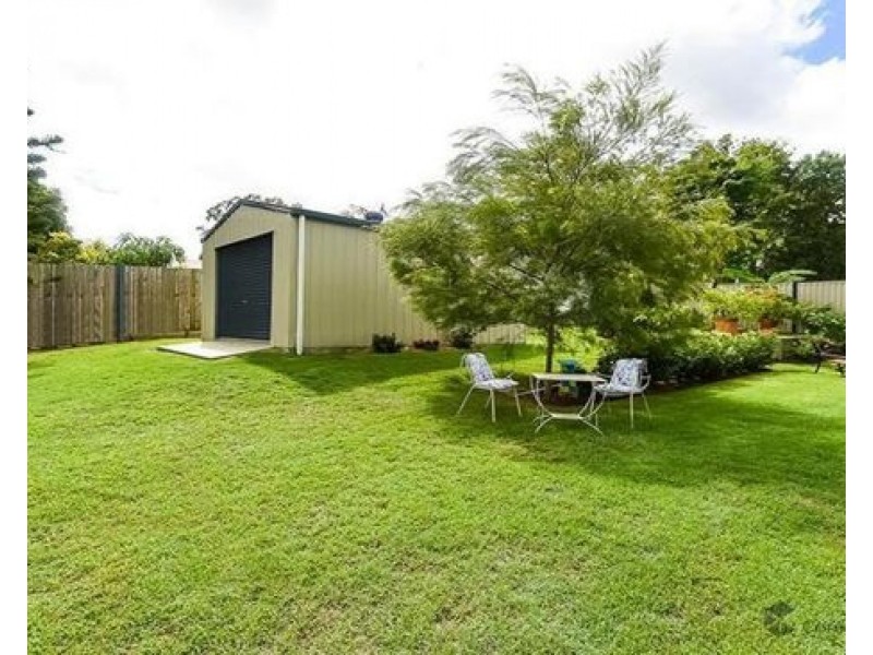 2 BARCREST COURT, Crestmead QLD 4132