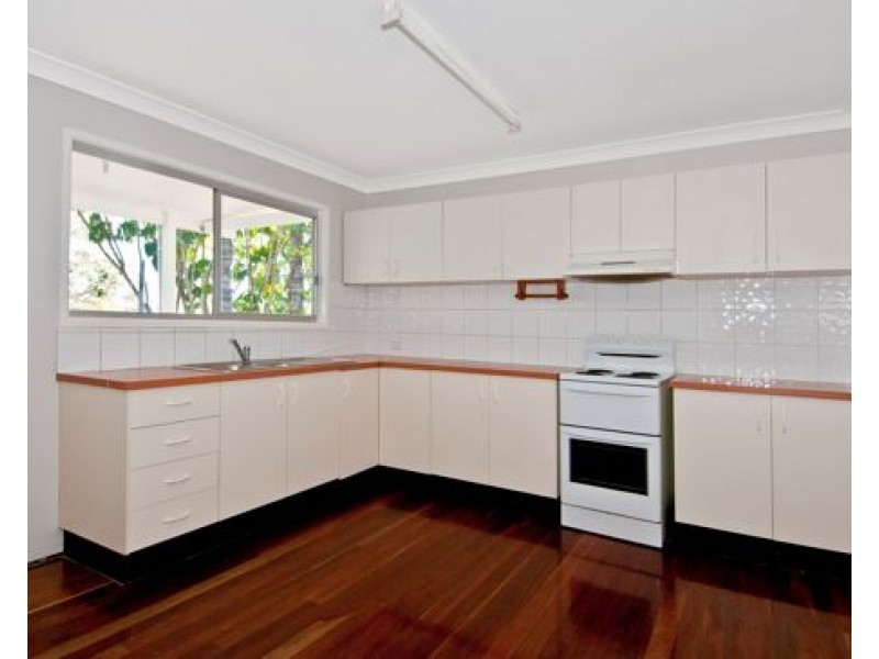 16 LOVELL ST, Slacks Creek QLD 4127