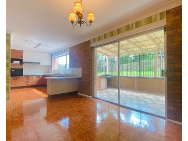 3 Mannetto Street, Wishart QLD 4122