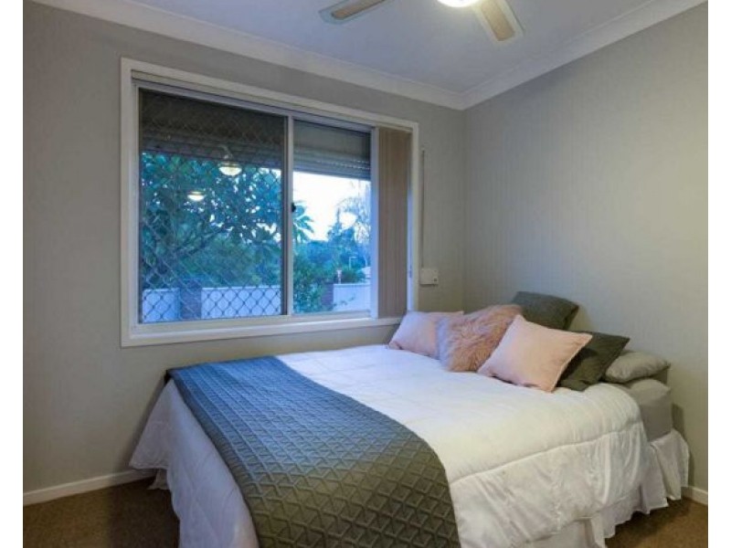 1 LAKEWOOD COURT, Parkwood QLD 4214