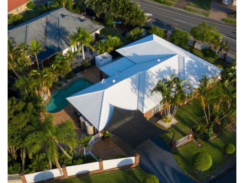 1 LAKEWOOD COURT, Parkwood QLD 4214